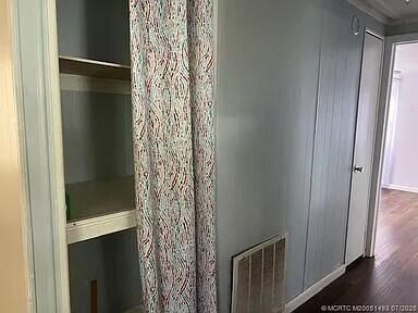 For Sale: $38,500 (2 beds, 2 baths, 1000 Square Feet)