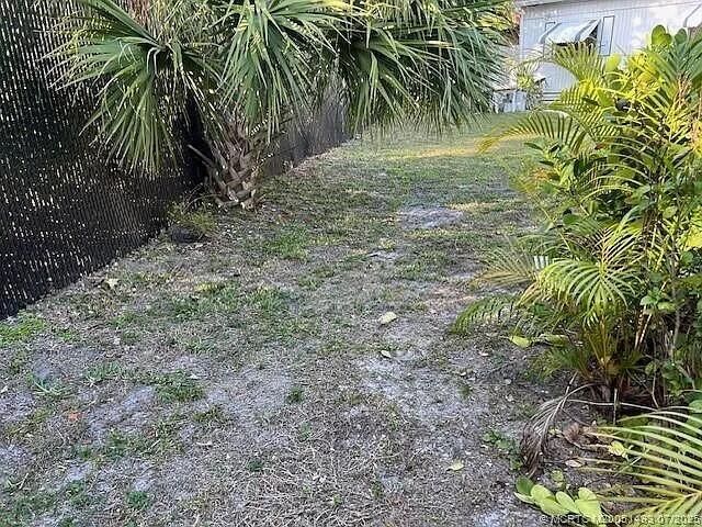 For Sale: $38,500 (2 beds, 2 baths, 1000 Square Feet)