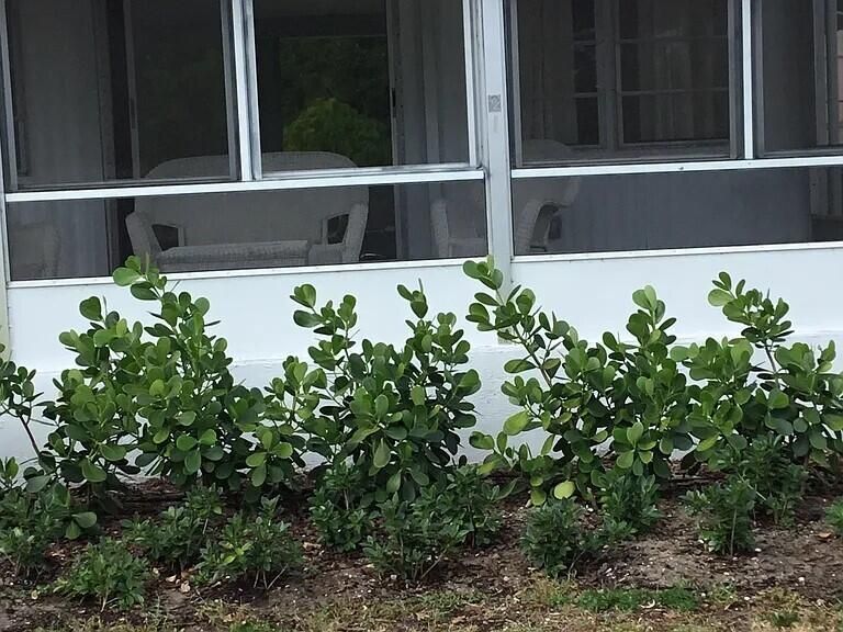 For Sale: $35,000 (2 beds, 2 baths, 1500 Square Feet)