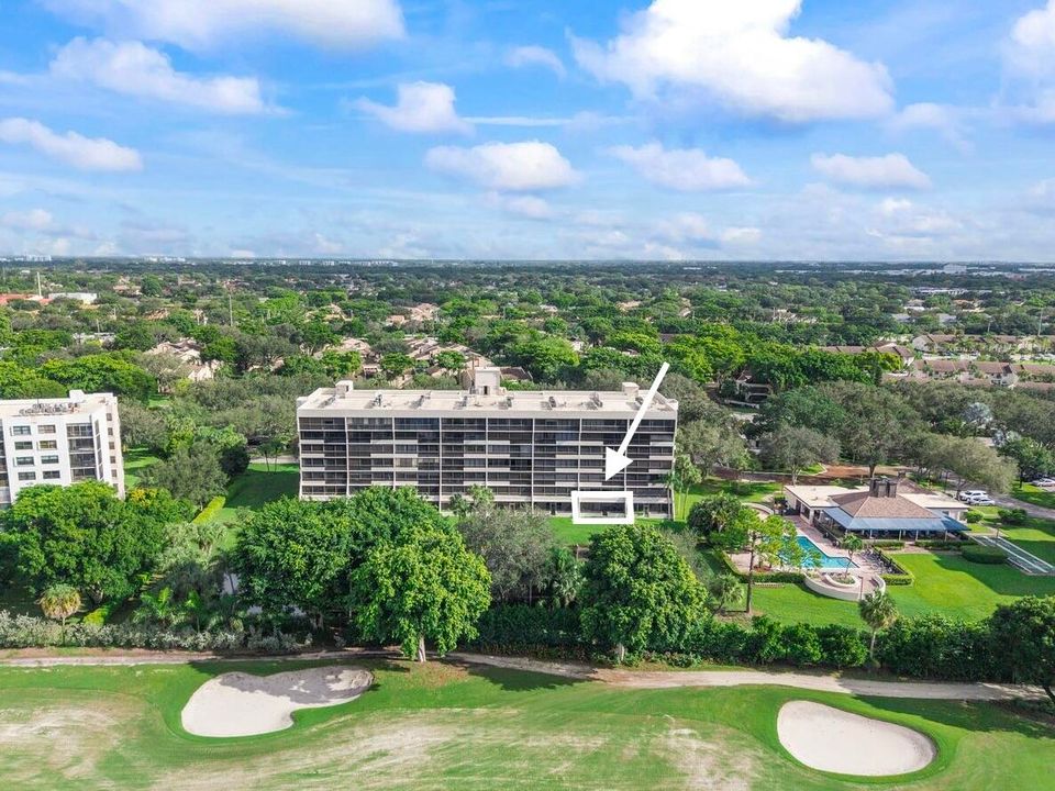 Active With Contract: $179,900 (2 beds, 2 baths, 1207 Square Feet)