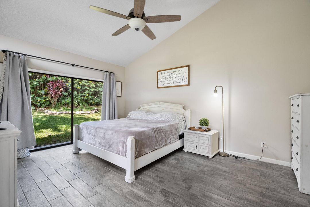 待售: $600,000 (4 贝兹, 2 浴室, 2416 平方英尺)