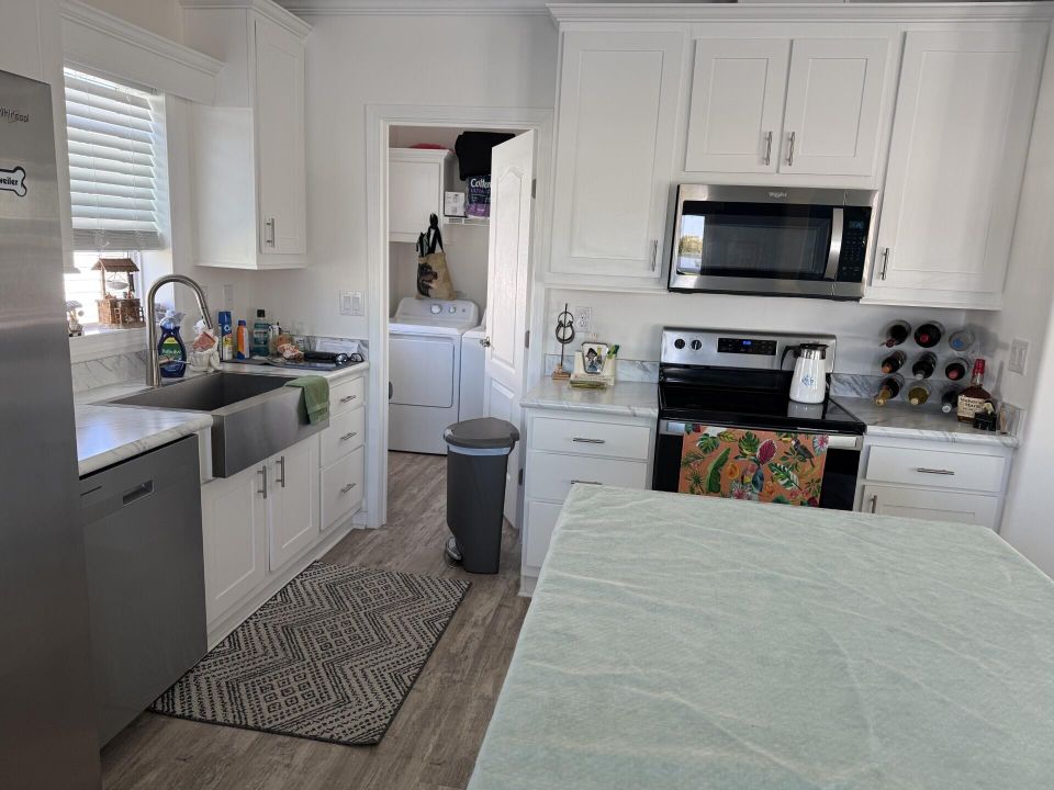 待售: $239,000 (3 贝兹, 2 浴室, 1260 平方英尺)