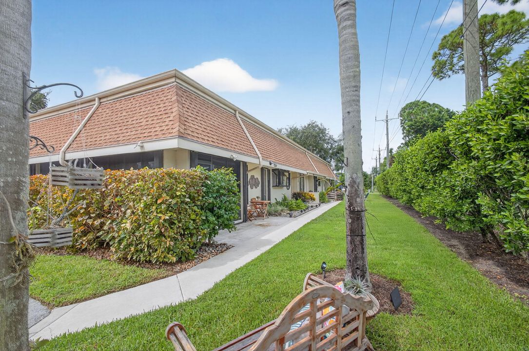 Activo con contrato: $465,000 (2 camas, 2 baños, 1698 Pies cuadrados)