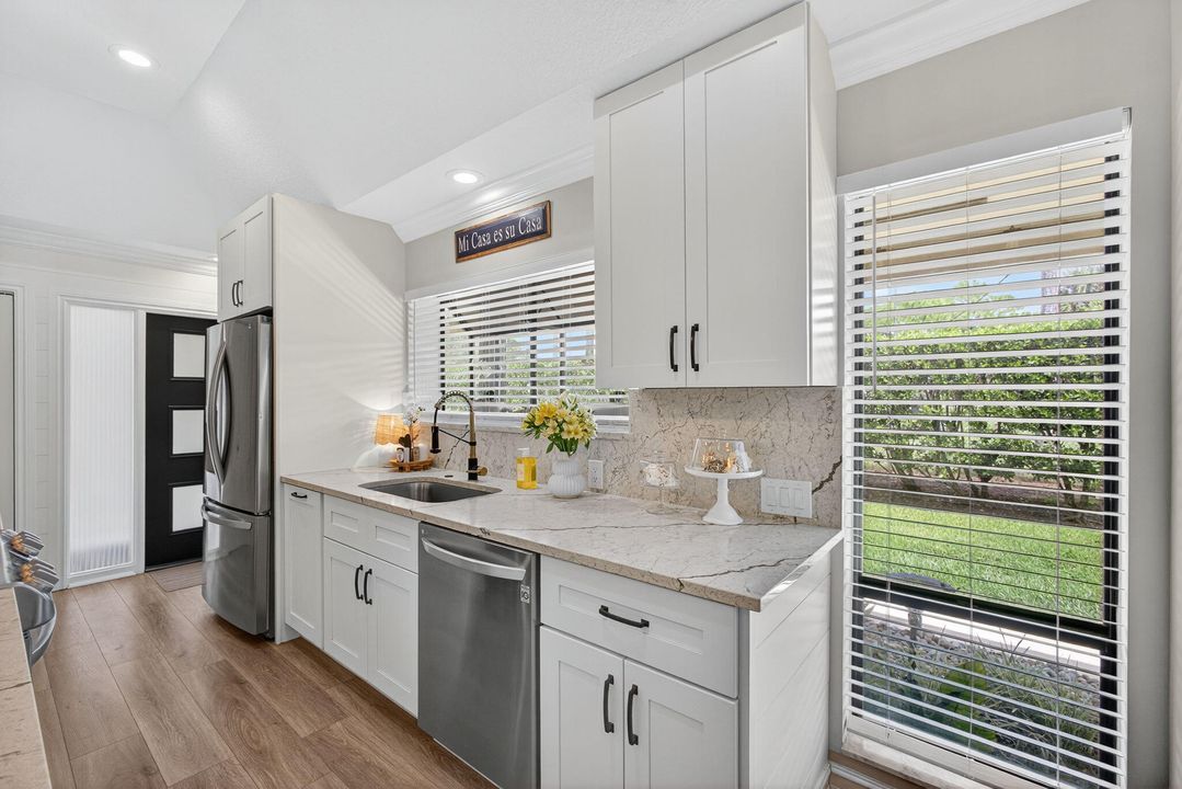 Activo con contrato: $465,000 (2 camas, 2 baños, 1698 Pies cuadrados)