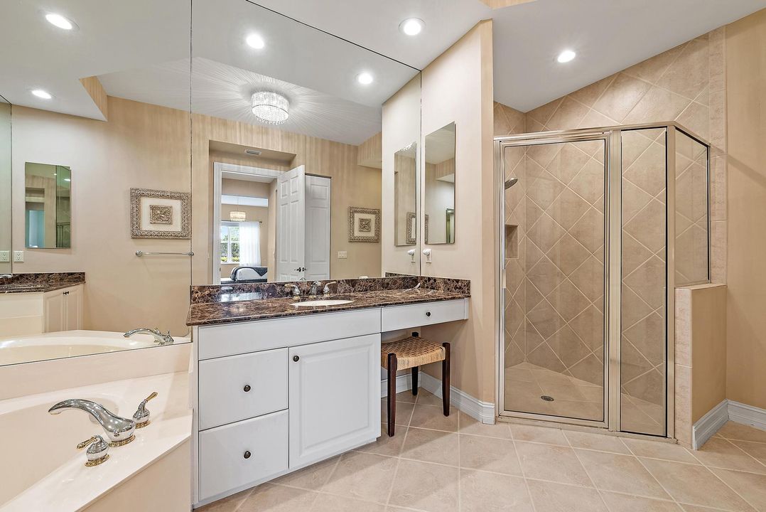 В аренду: $10,750 (2 спален, 2 ванн, 2327 Квадратных фут)