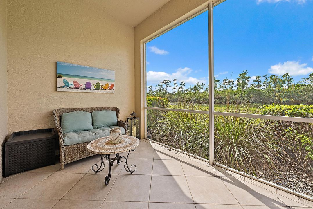 В аренду: $10,750 (2 спален, 2 ванн, 2327 Квадратных фут)