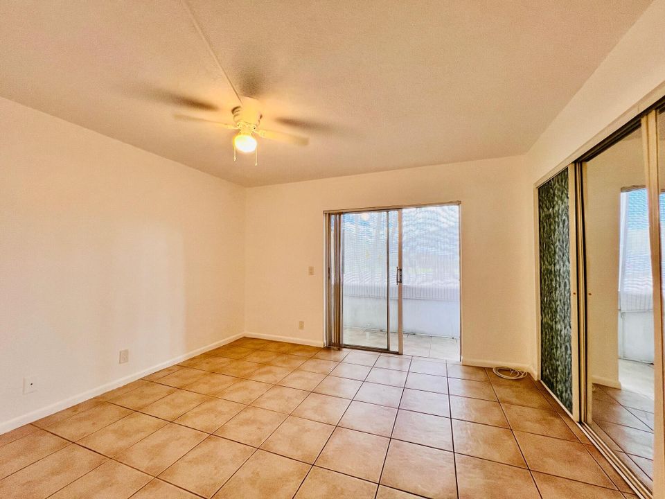 待售: $62,000 (1 贝兹, 1 浴室, 570 平方英尺)