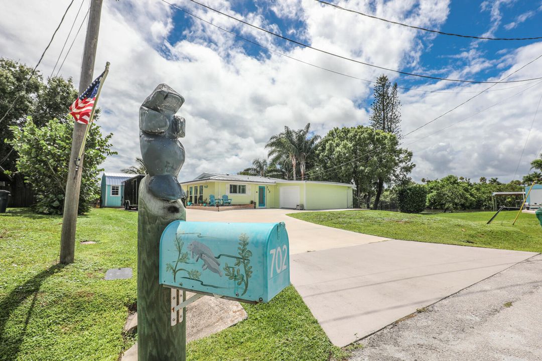 Active With Contract: $525,000 (3 beds, 2 baths, 1040 Square Feet)