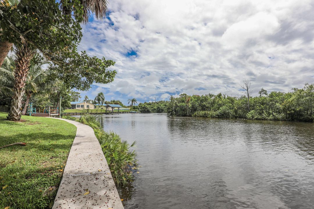 Active With Contract: $525,000 (3 beds, 2 baths, 1040 Square Feet)