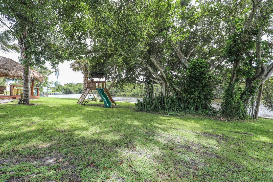 Active With Contract: $525,000 (3 beds, 2 baths, 1040 Square Feet)