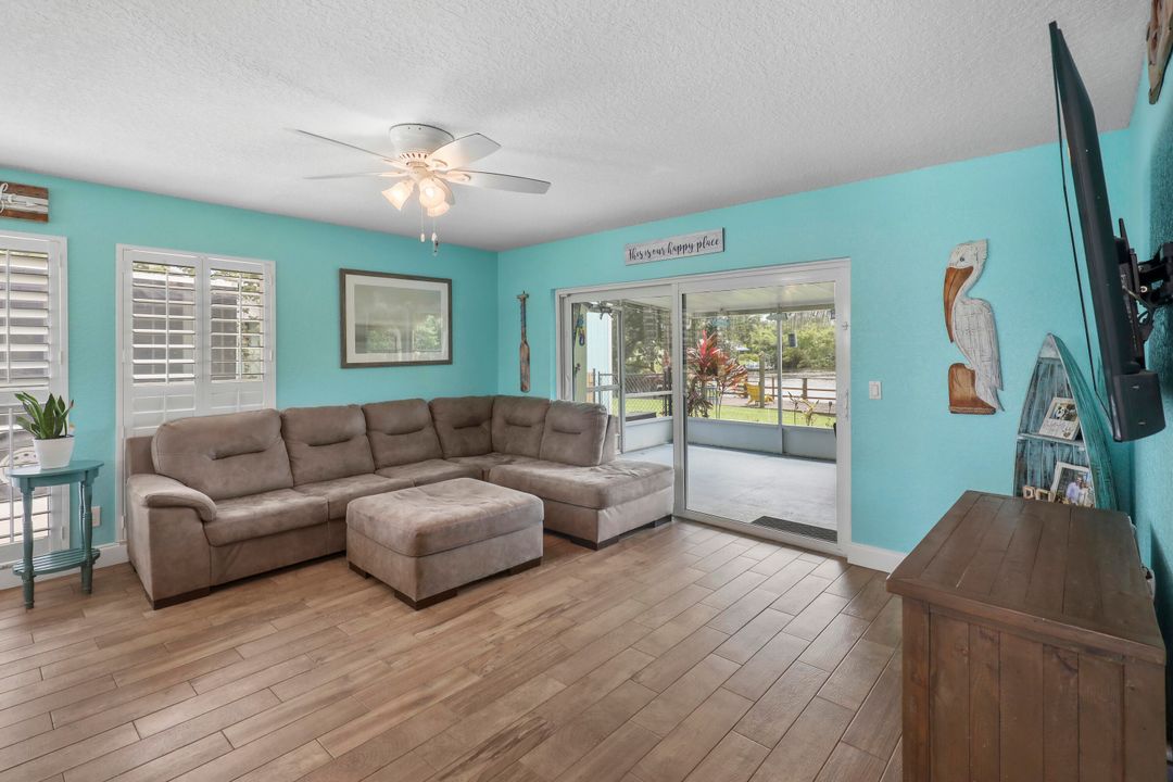 Active With Contract: $525,000 (3 beds, 2 baths, 1040 Square Feet)