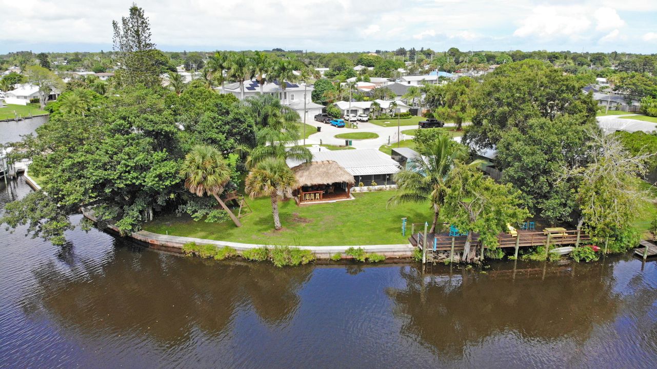 Active With Contract: $525,000 (3 beds, 2 baths, 1040 Square Feet)
