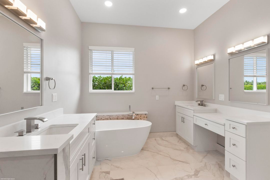 For Sale: $5,700,000 (3 beds, 3 baths, 2329 Square Feet)