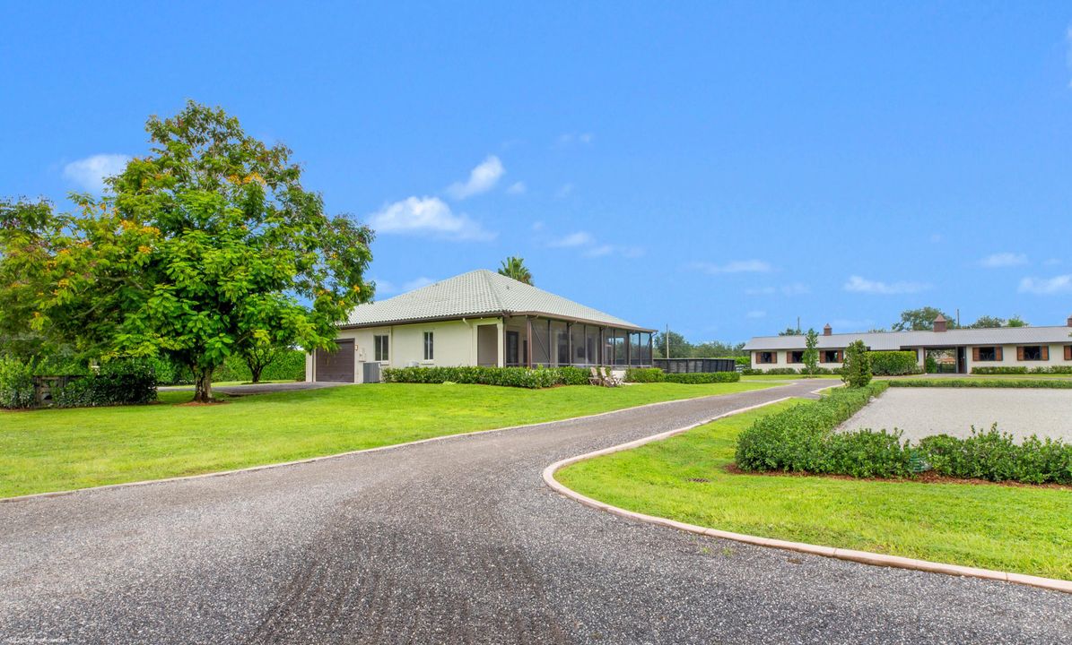 For Sale: $5,700,000 (3 beds, 3 baths, 2329 Square Feet)