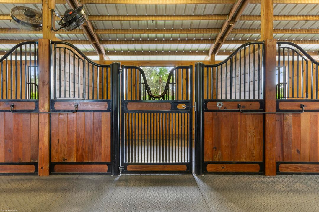 For Sale: $5,700,000 (3 beds, 3 baths, 2329 Square Feet)