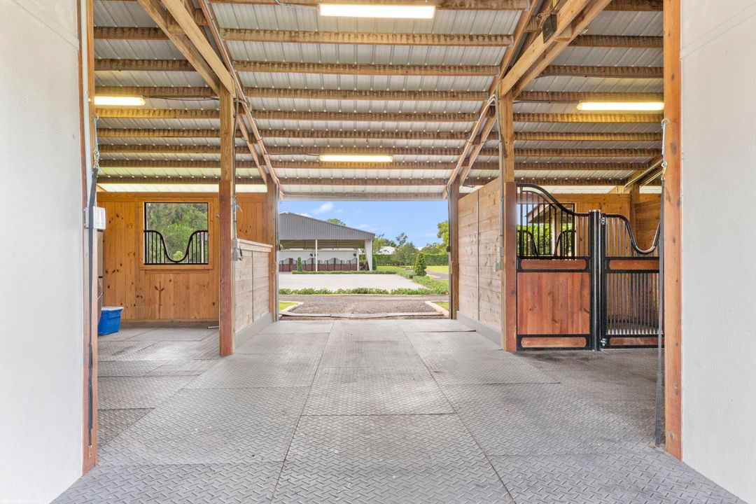 For Sale: $5,700,000 (3 beds, 3 baths, 2329 Square Feet)