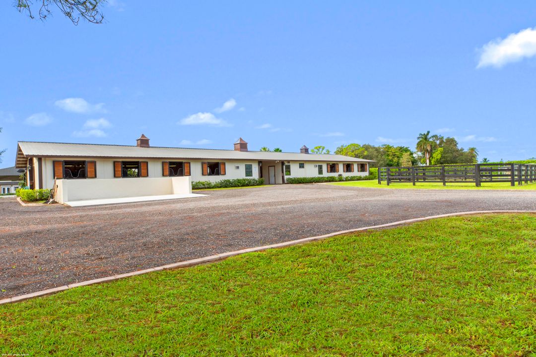 For Sale: $5,700,000 (3 beds, 3 baths, 2329 Square Feet)