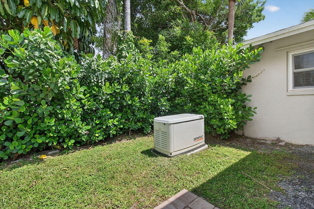 For Rent: $6,200 (3 beds, 2 baths, 1540 Square Feet)