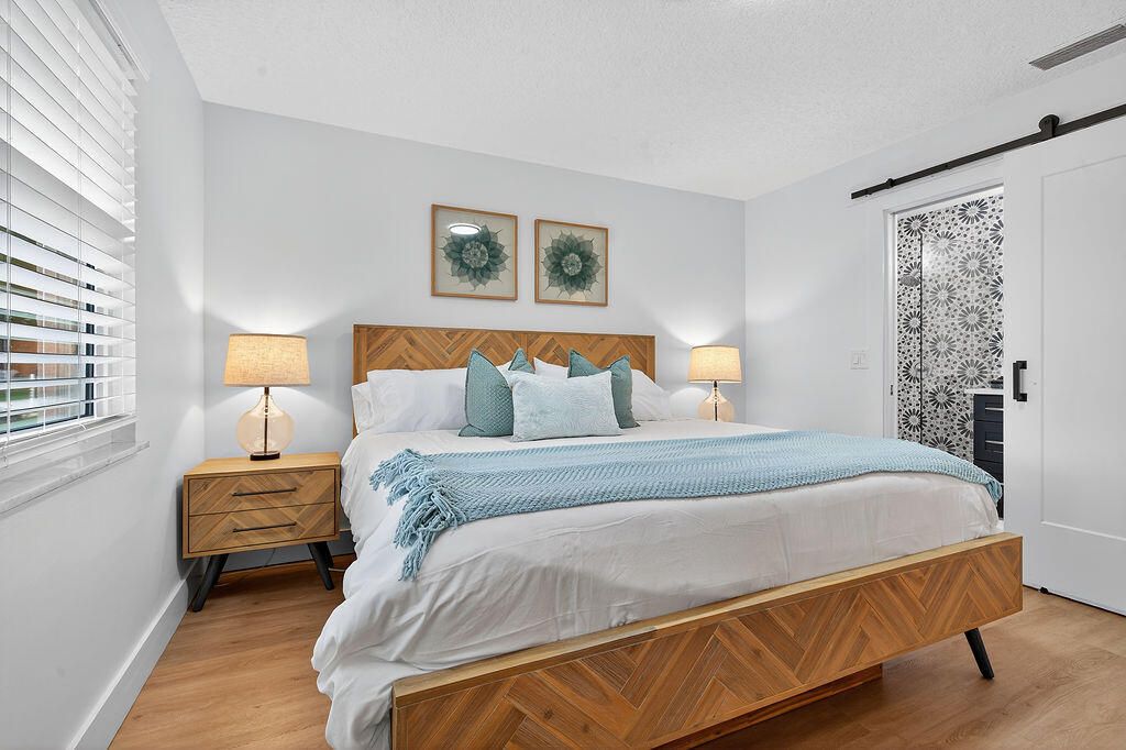 For Rent: $6,200 (3 beds, 2 baths, 1540 Square Feet)