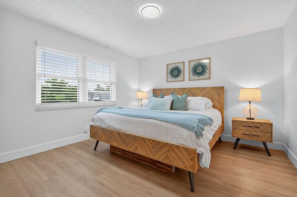 For Rent: $6,200 (3 beds, 2 baths, 1540 Square Feet)