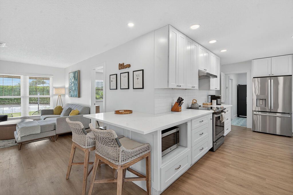 For Rent: $6,200 (3 beds, 2 baths, 1540 Square Feet)