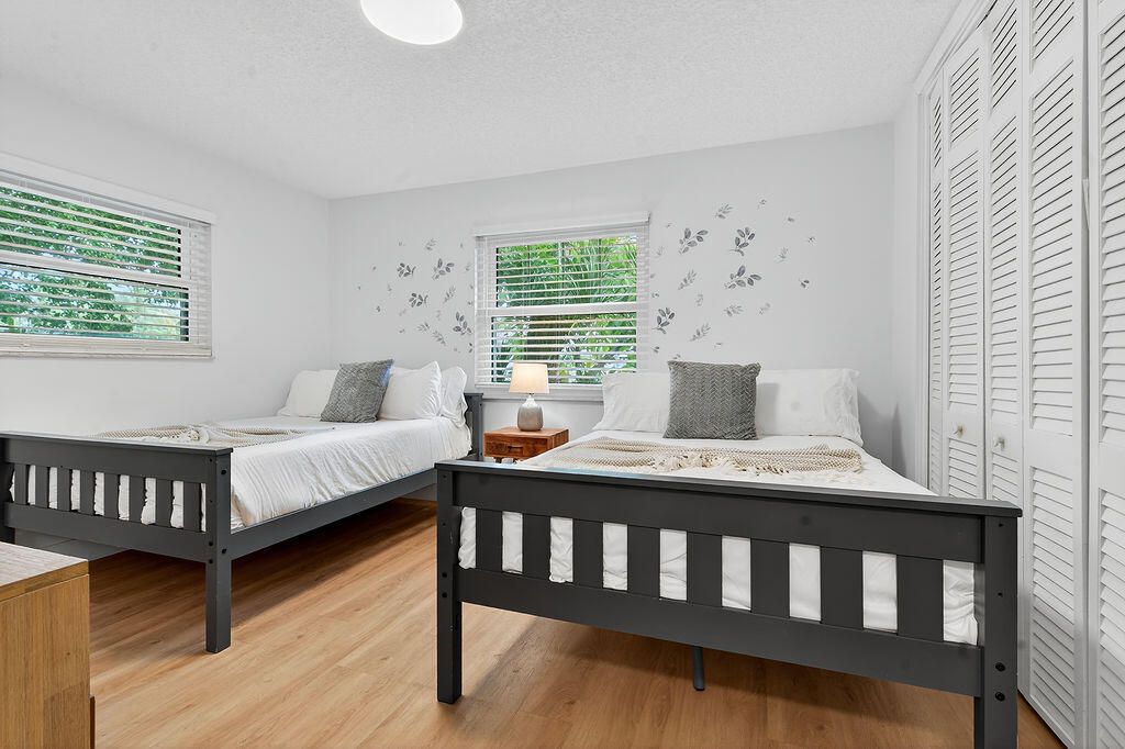 For Rent: $6,200 (3 beds, 2 baths, 1540 Square Feet)