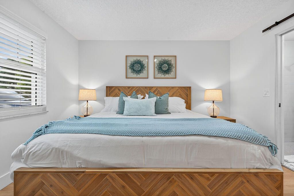 For Rent: $6,200 (3 beds, 2 baths, 1540 Square Feet)