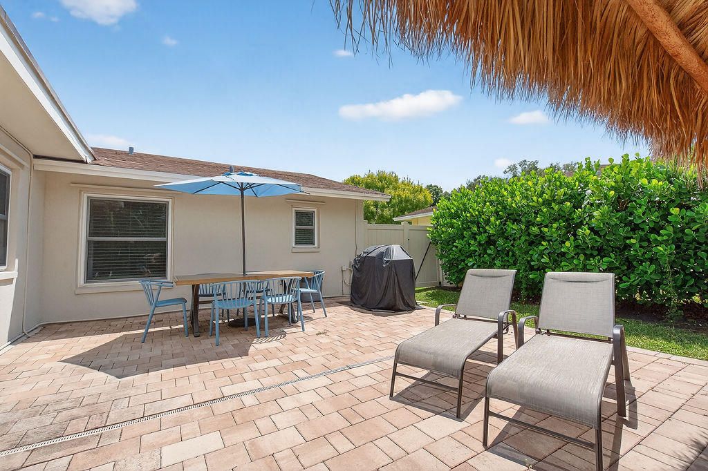 For Rent: $6,200 (3 beds, 2 baths, 1540 Square Feet)