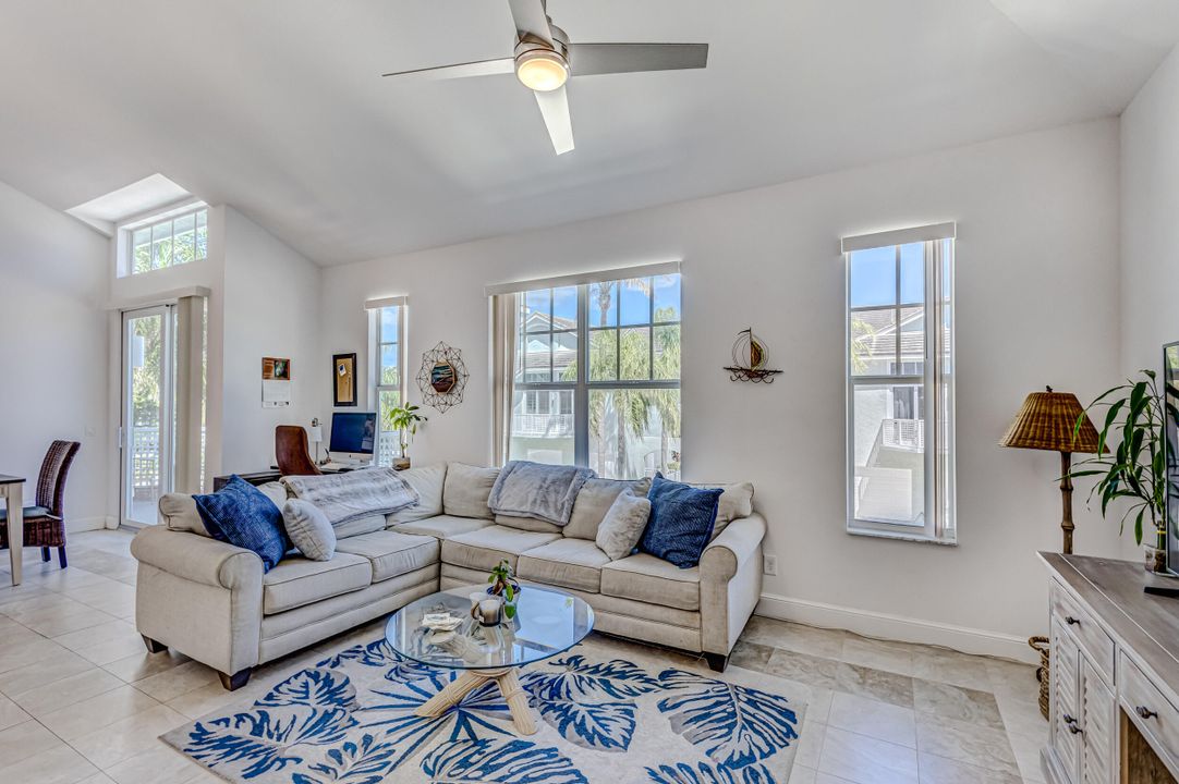 Active With Contract: $8,000 (2 beds, 2 baths, 1263 Square Feet)