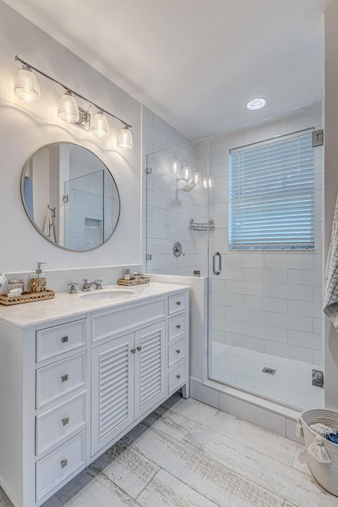 Active With Contract: $8,000 (2 beds, 2 baths, 1263 Square Feet)