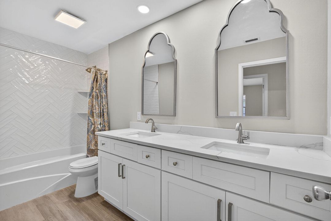 Active With Contract: $3,650 (3 beds, 2 baths, 1865 Square Feet)