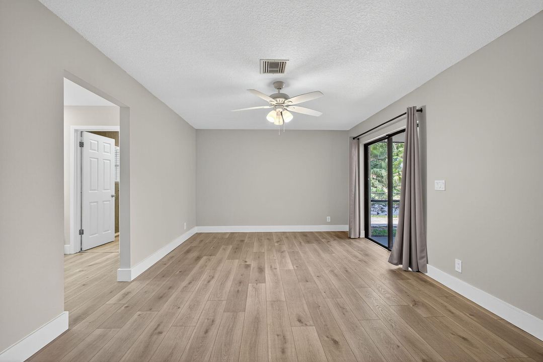 Active With Contract: $3,650 (3 beds, 2 baths, 1865 Square Feet)