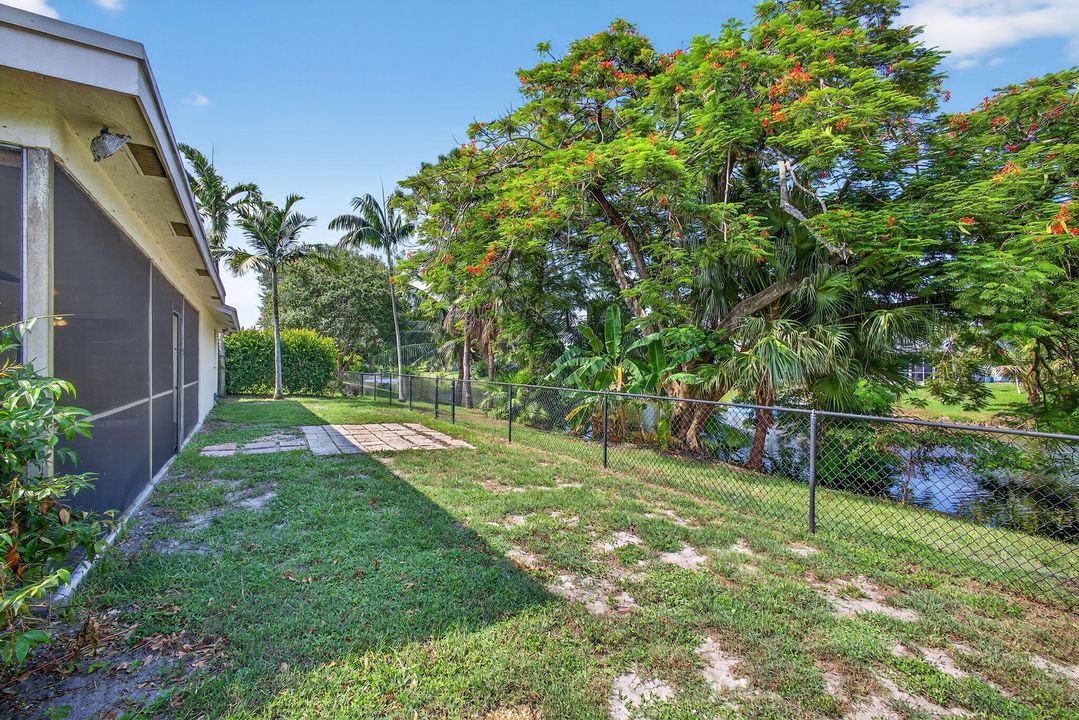 Active With Contract: $3,650 (3 beds, 2 baths, 1865 Square Feet)