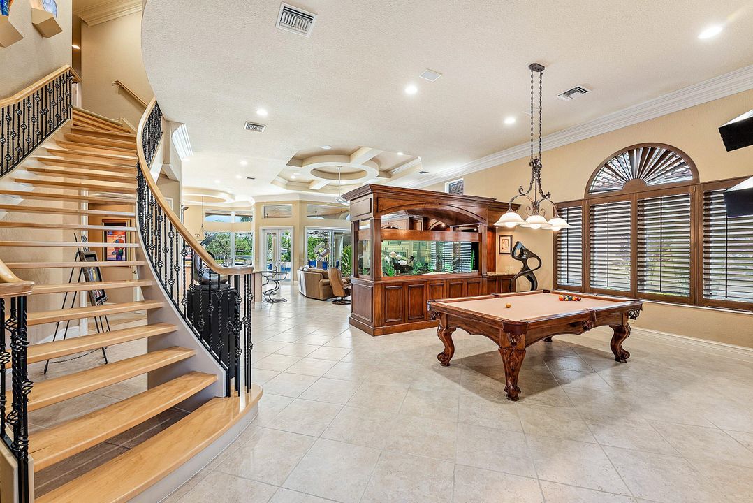 For Sale: $5,900,000 (4 beds, 3 baths, 3940 Square Feet)