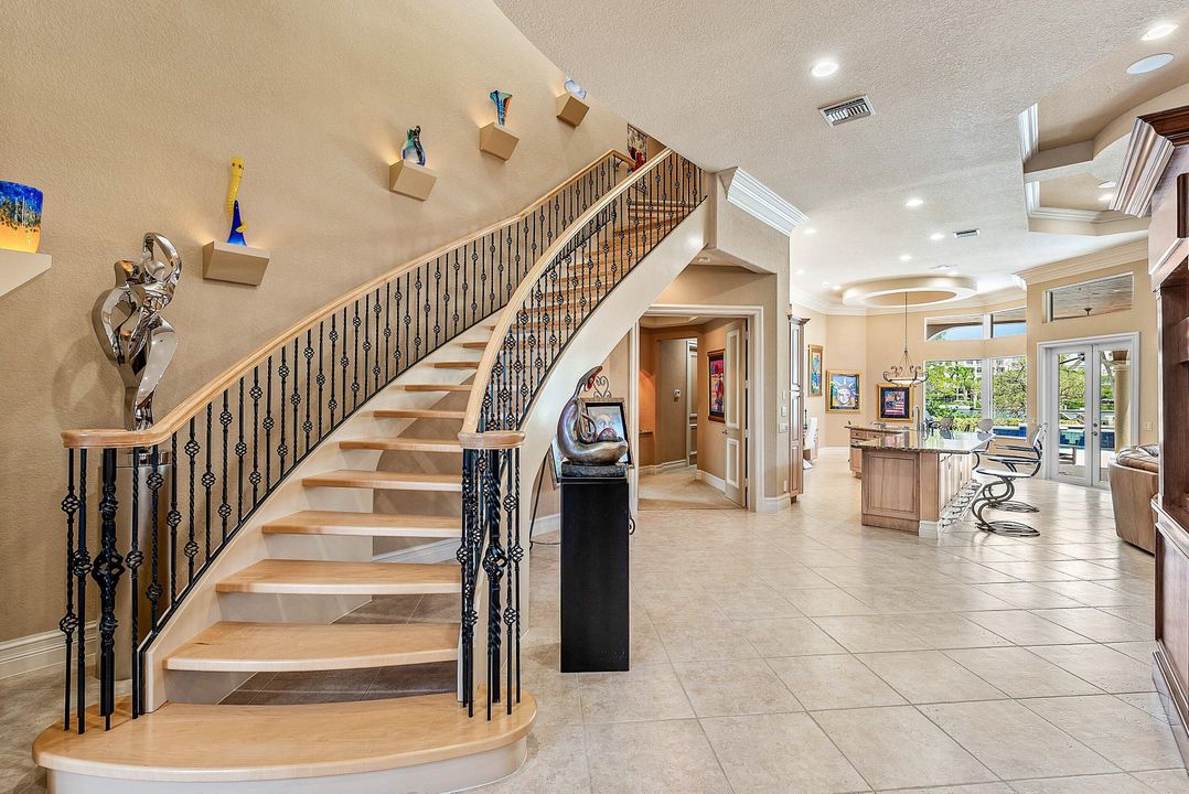 For Sale: $5,900,000 (4 beds, 3 baths, 3940 Square Feet)