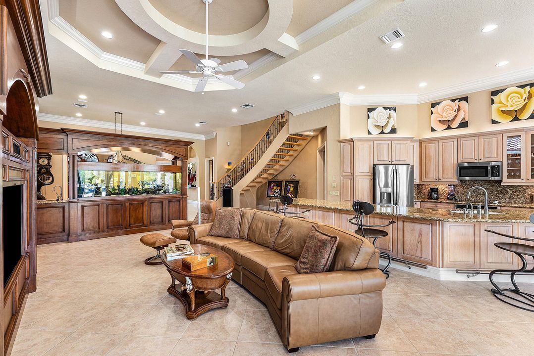 For Sale: $5,900,000 (4 beds, 3 baths, 3940 Square Feet)