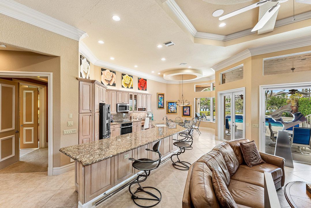 For Sale: $5,900,000 (4 beds, 3 baths, 3940 Square Feet)