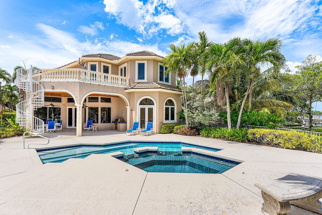 For Sale: $5,900,000 (4 beds, 3 baths, 3940 Square Feet)