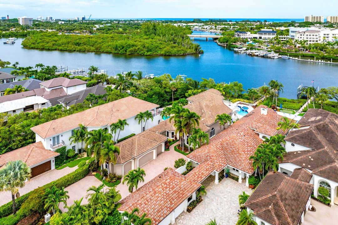 For Sale: $5,900,000 (4 beds, 3 baths, 3940 Square Feet)