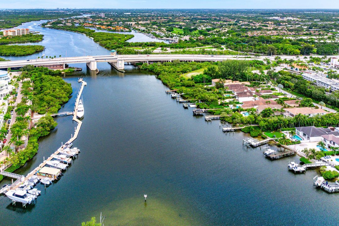 For Sale: $5,900,000 (4 beds, 3 baths, 3940 Square Feet)