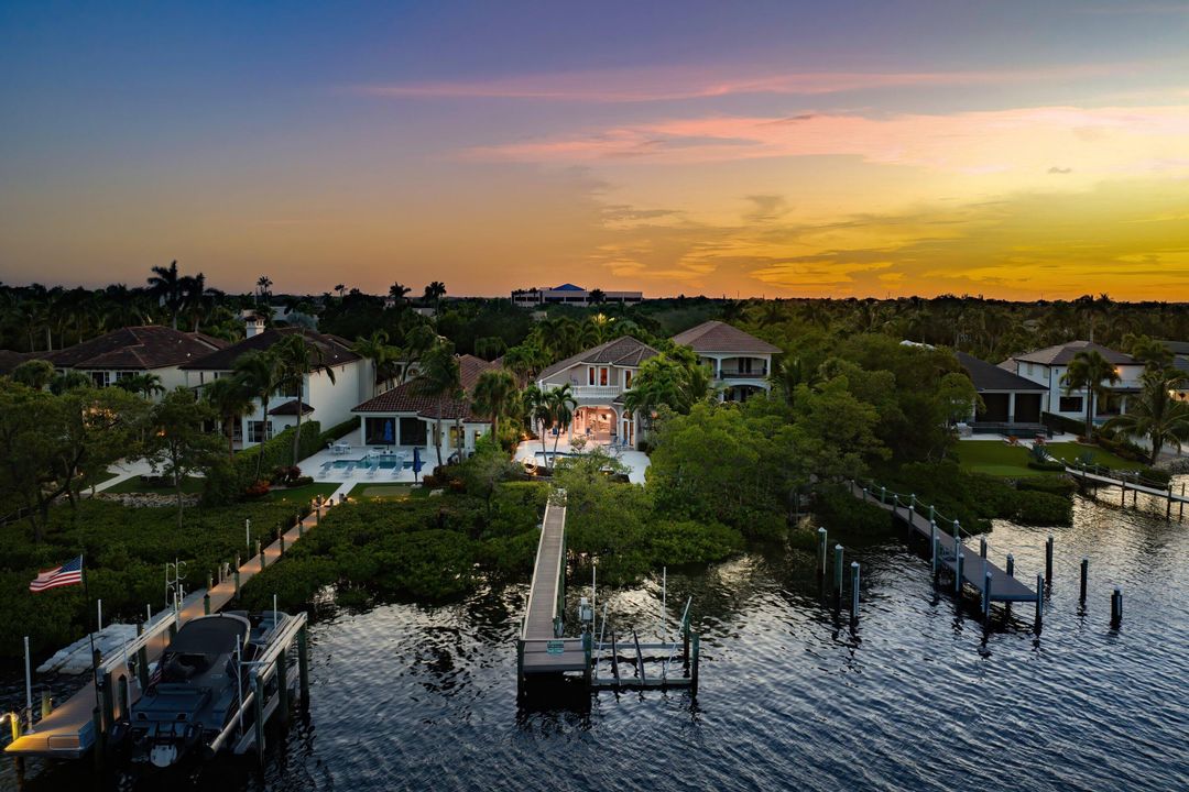 For Sale: $5,900,000 (4 beds, 3 baths, 3940 Square Feet)