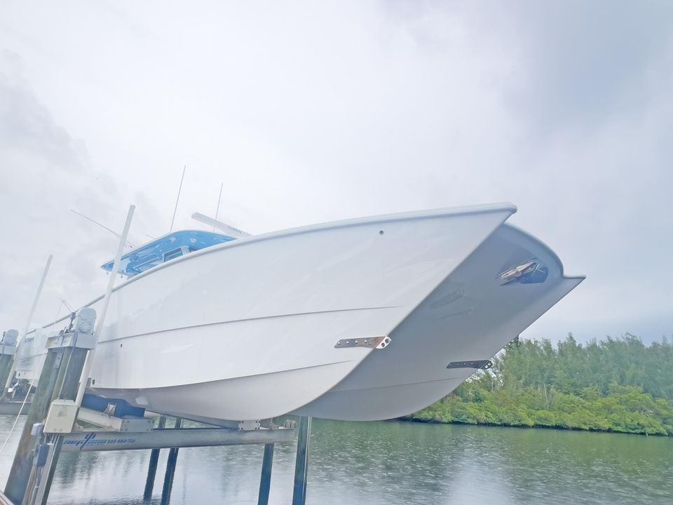 For Sale: $5,900,000 (4 beds, 3 baths, 3940 Square Feet)