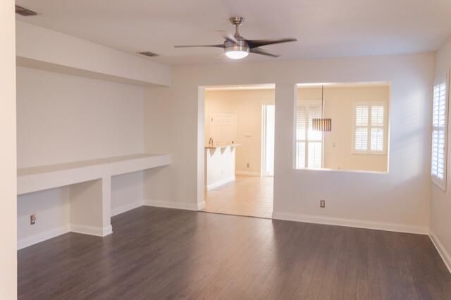 Active With Contract: $2,500 (3 beds, 2 baths, 1624 Square Feet)