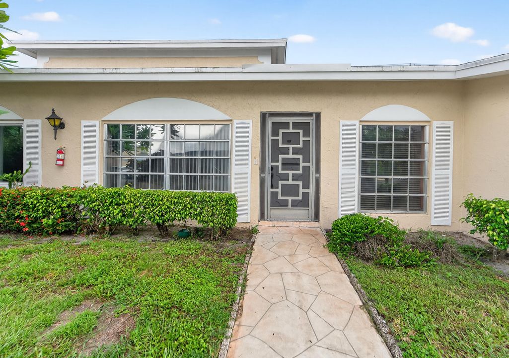 Recently Sold: $209,000 (3 beds, 2 baths, 1635 Square Feet)