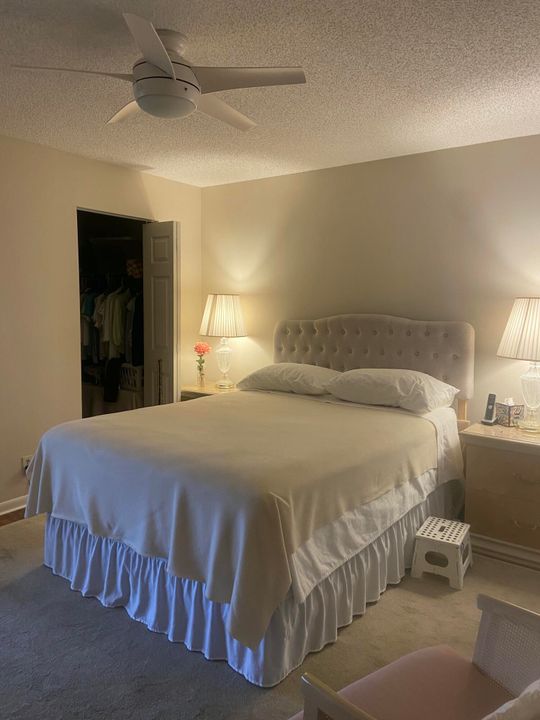 待售: $239,000 (2 贝兹, 2 浴室, 1370 平方英尺)