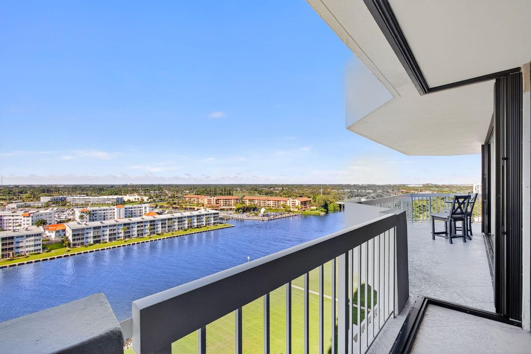 Active With Contract: $1,050,000 (3 beds, 2 baths, 2519 Square Feet)