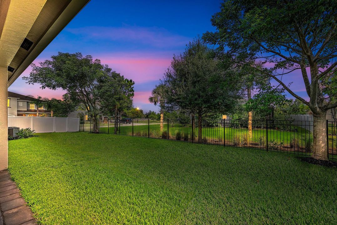 Active With Contract: $780,000 (4 beds, 3 baths, 2838 Square Feet)