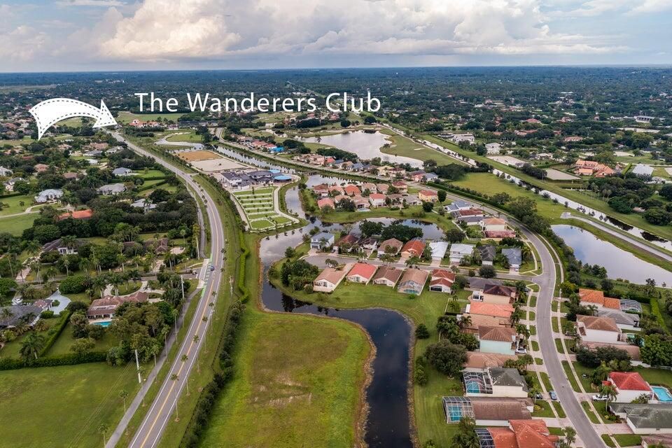 For Rent: $3,800 (3 beds, 2 baths, 1943 Square Feet)