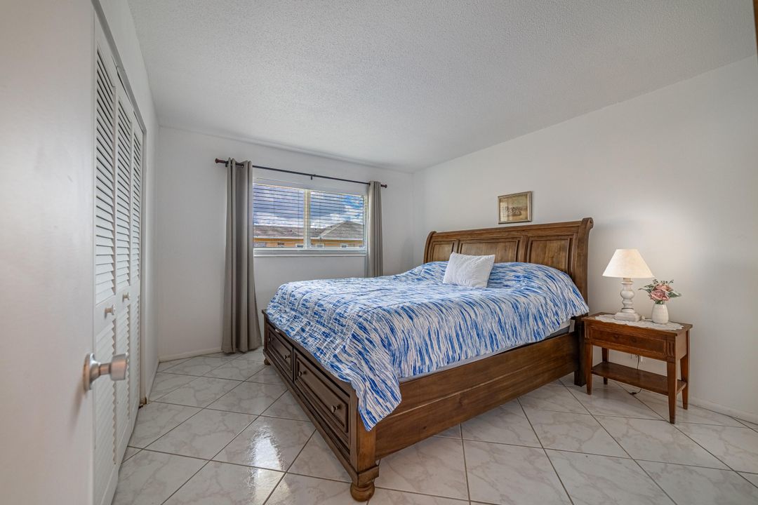 Active With Contract: $75,000 (1 beds, 1 baths, 744 Square Feet)