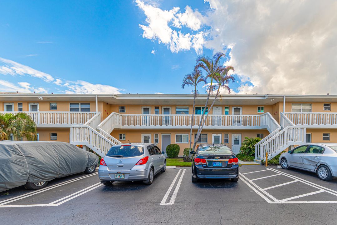 Active With Contract: $75,000 (1 beds, 1 baths, 744 Square Feet)